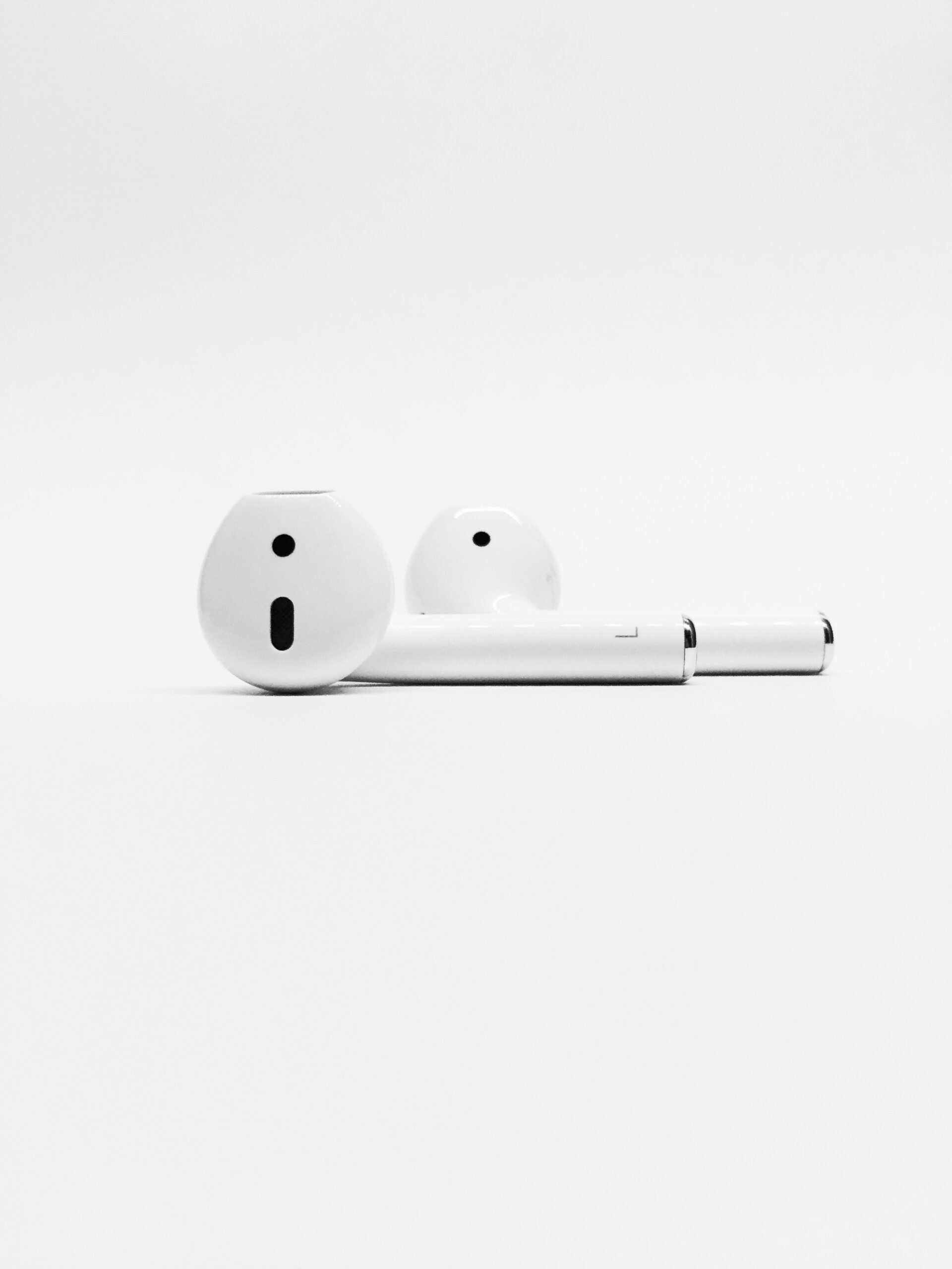 5 Gadgets Inovadores para Comprar no AliExpress em 2024 1 Apple AirPods